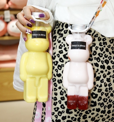 Plastic Milk Tea Bottles With Screw-on Lid Square Round Shape