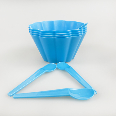 Insulated Modern Milk Tea Bottles with Screw on Lid 0.5kg Weight Square Round Design