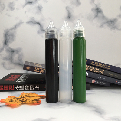 Round Shape Customized Logo  E Liquid Bottles In PET Childproof Neck Type Protection