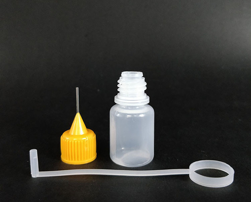 Elegant Screw Cap Plastic Liquid Dropper Bottles With Smooth Surface