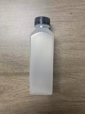 Modern Leakproof Double Layered Thermos Bottle With Screw On Lid And Handle
