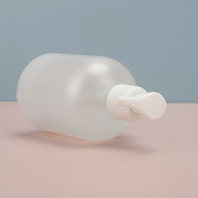 Eco friendly Silk screened PET Pump Bottle For Dispensing Cosmetics 47mm