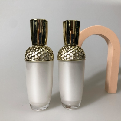 Custom Silk Screened Vibrant PET Pump Bottle For Personal And Cosmetic Care