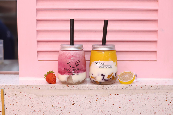Leak Proof Colorful Plastic Handle Milk Tea Juice Bottles