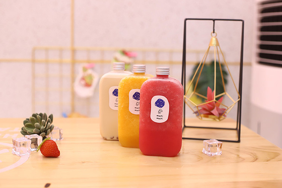 Medium Bubble Tea Jugs with Screw-on Lid Ultimate Serving Solution