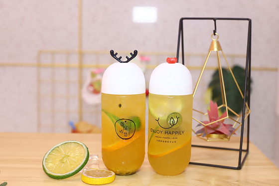 Insulation and Handle for Convenient Beverage Storage in Milk Tea Bottles