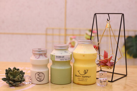 Leak proof Milk Tea Bottles Square Round Shape with Insulation Offering Leak Resistance and Temperature Control Features