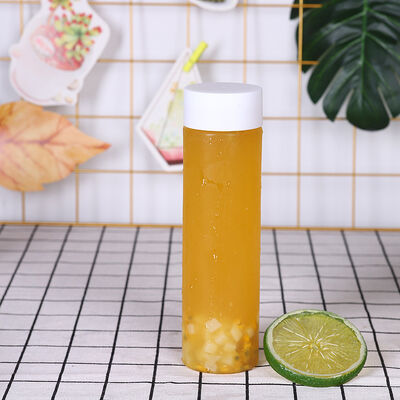 Handle Yes Milk Tea Bottles 05kg Screw on Lid Leak Proof Design Ideal for Commercial Beverage Packaging and Distribution