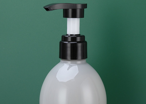 SGS Self Tanning Plastic PET Pump Bottle 700ml Dispenser Bottles
