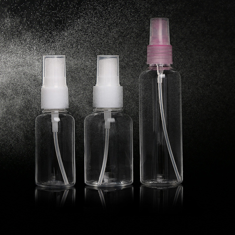 Smooth PET Plastic Spray Bottle For Daily Use With Transparent Color And Classic Design