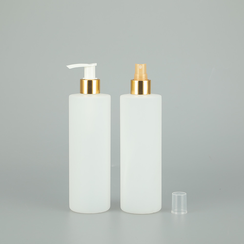 Smooth Round Transparent PET Plastic Spray Bottle Ideal For Daily Use With Classic Design