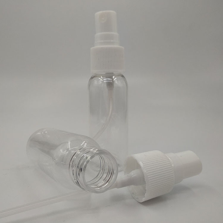 Smooth Surface Clear PET Spray Bottle For Daily Use Classic Design In Various Capacities