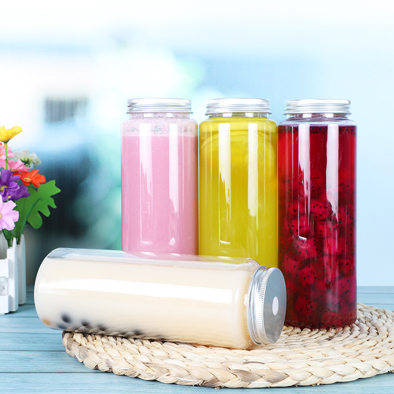 Square Round Bubble Tea Jugs With Screw-on Lid Plastic Material 0.5kg Capacity